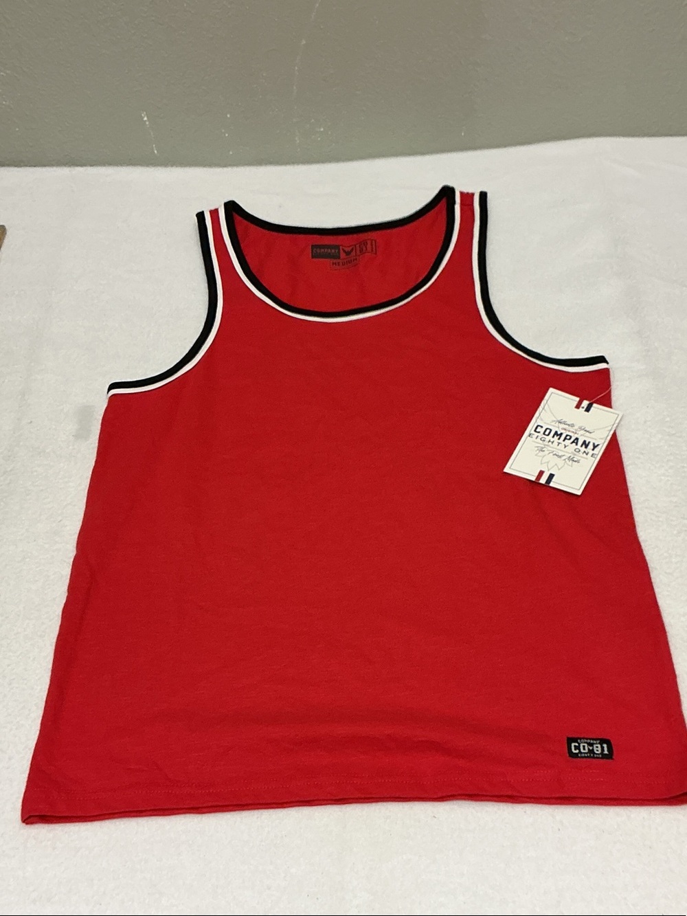 Men's Company 81 Red Tank Top with Black & White Trim Sz Medium NWT 3121
